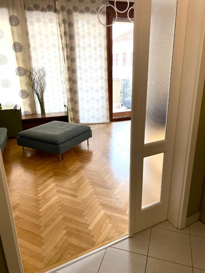 Budapest Heart By Gozsdu Apartment Exterior foto